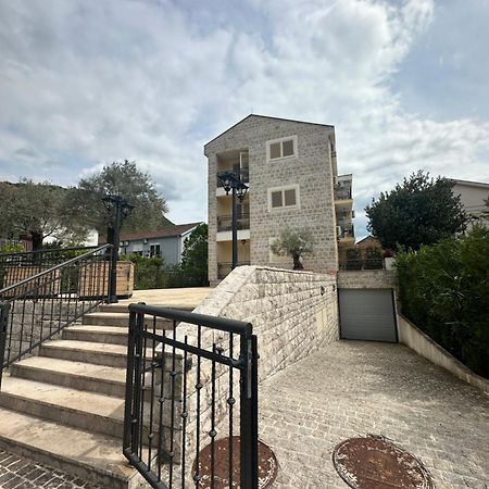 Apartman Tara Тиват Экстерьер фото