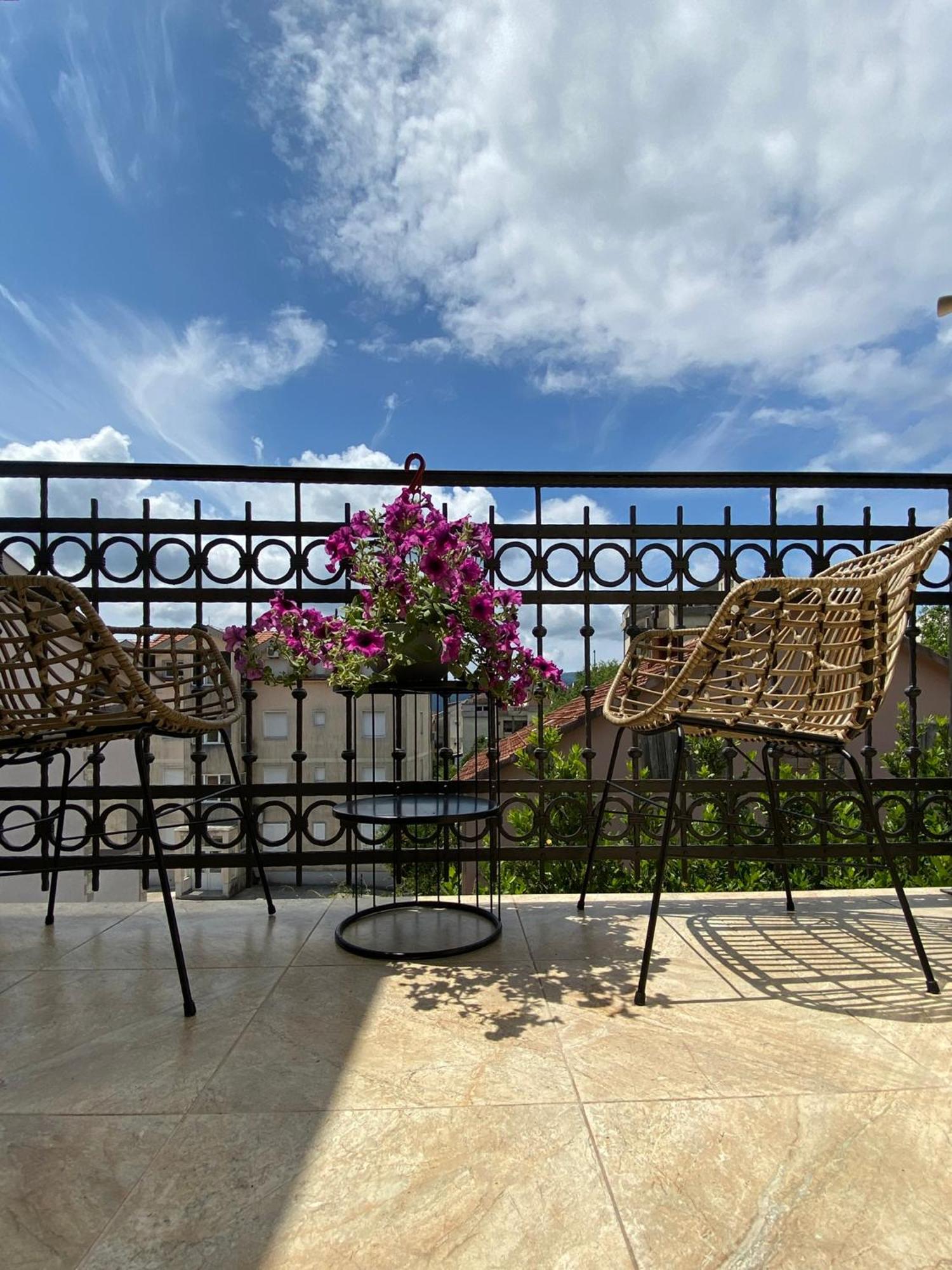 Apartman Tara Тиват Экстерьер фото
